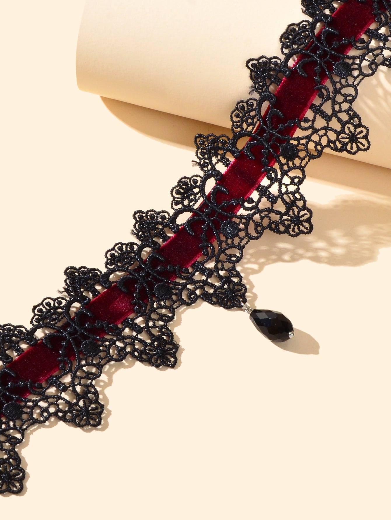 CRIMSON DESIRES - Velvet Lace Choker