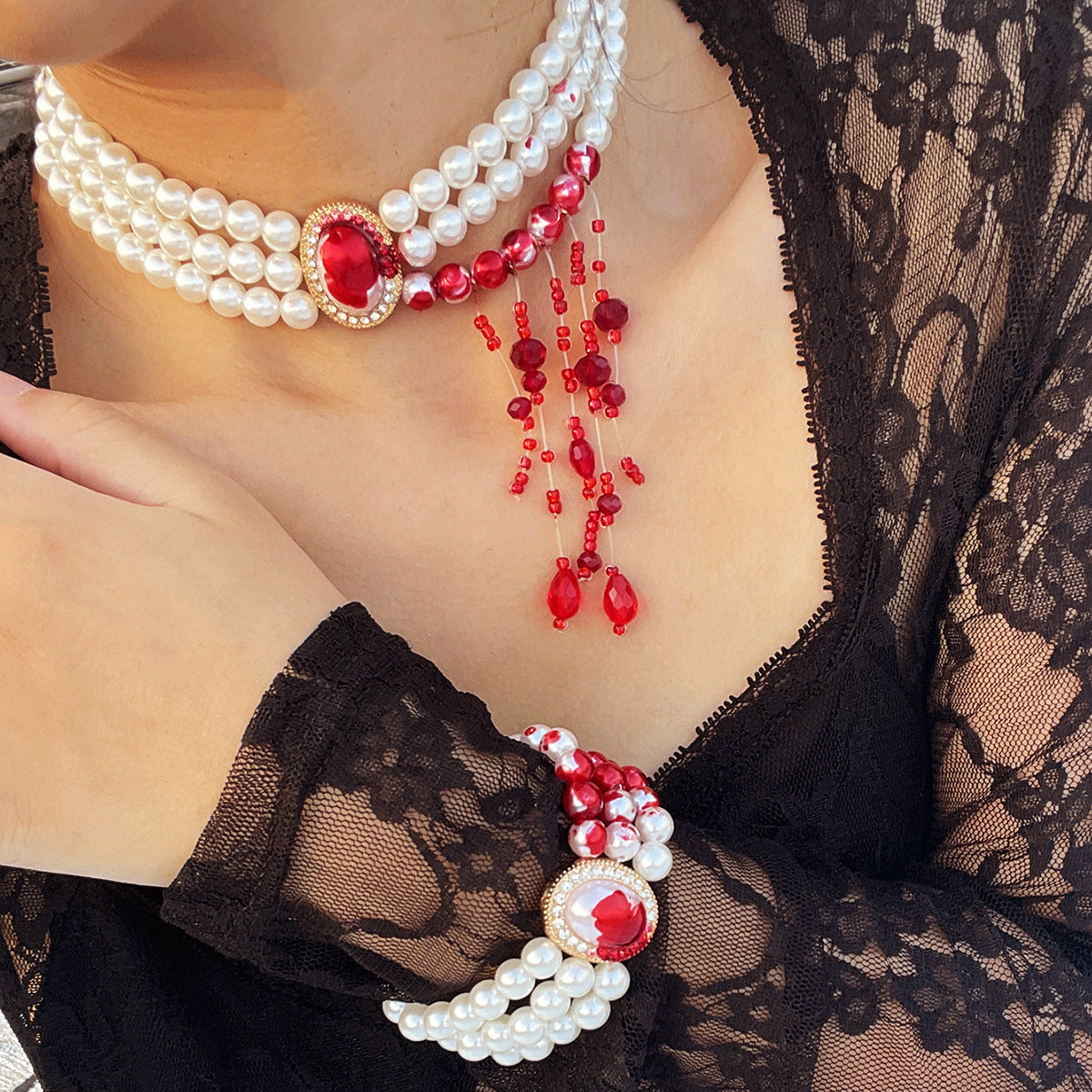 BLOODBOUND - Pearls For A Vampires Beloved